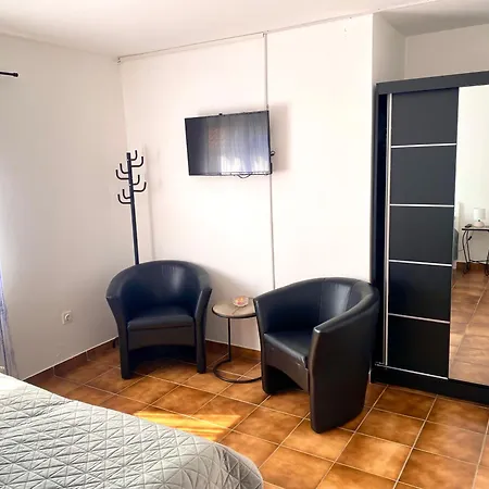 E & E Apartmán
