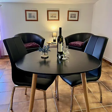 E & E Apartmán